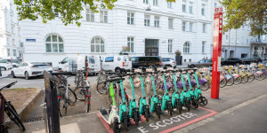 Beitragsbild des Blogbeitrags Leihräder, E-Scooter, E-Autos: Wien baut das Sharing-Angebot aus