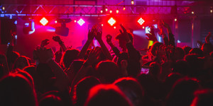 Beitragsbild des Blogbeitrags Was wir auch nach Corona am Party machen nicht vermissen