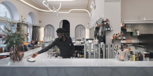 Beitragsbild des Blogbeitrags Koste dich durch diese neuen Restaurants in Wien