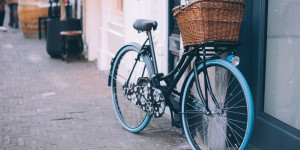 Beitragsbild des Blogbeitrags Velo Peaches: Der erste feministische Fahrradshop in Wien