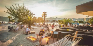 Beitragsbild des Blogbeitrags Die schönsten Strandbars in Österreich 