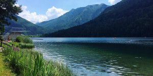 Beitragsbild des Blogbeitrags Seen in Österreich, in denen ihr euch abkühlen könnt 