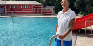 Beitragsbild des Blogbeitrags Ein Sommertag mit Birgit, Badefrau im Familienbad Herderpark