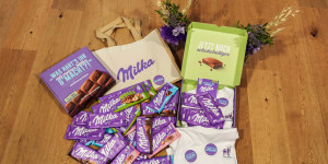 Beitragsbild des Blogbeitrags Gewinne ein Milka Schoko-Paket im Wert von 100 Euro
