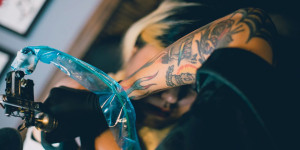 Beitragsbild des Blogbeitrags Empfehlenswerte Tattoo-Studios in Wien 