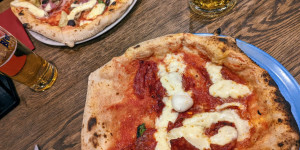 Beitragsbild des Blogbeitrags Die beste neapolitanische Pizza in Wien – Teil 2 