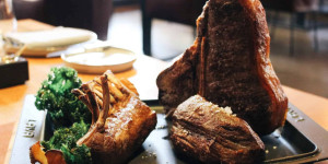 Beitragsbild des Blogbeitrags Unsere liebsten Steak-Restaurants in Wien