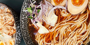 Beitragsbild des Blogbeitrags 10 tolle Ramen Bars in Wien