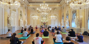 Beitragsbild des Blogbeitrags Unsere liebsten Angebote für Yoga in Wien 