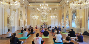 Beitragsbild des Blogbeitrags Unsere liebsten Angebote für Yoga in Wien