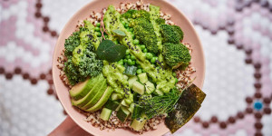 Beitragsbild des Blogbeitrags Von Frühstück bis Abendessen: Vegan essen in Wien