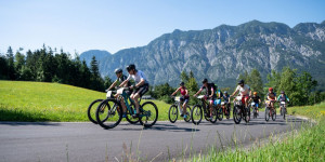Beitragsbild des Blogbeitrags Gewinne eine Übernachtung in Altaussee und 2 Freistarts für eine Mountainbike-Schnitzeljagd