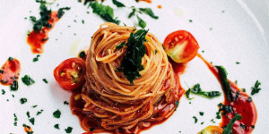 Beitragsbild des Blogbeitrags Rezept für Tonnarelli allamatriciana vom Ribelli 