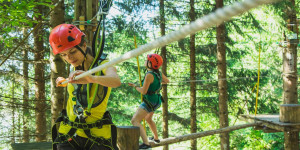 Beitragsbild des Blogbeitrags Coole Ausflüge mit Kindern in den Sommerferien in Österreich