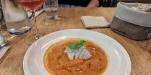 Beitragsbild des Blogbeitrags Die 10 besten Naturweinbars in Wien