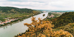 Beitragsbild des Blogbeitrags Der Herbst ruft: Traumhafte Wanderungen in Niederösterreich 