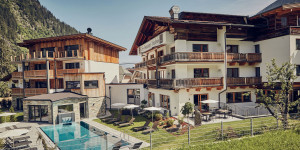 Beitragsbild des Blogbeitrags Gewinne ein Wochenende für 2 im HUBERS Boutiquehotel im Zillertal