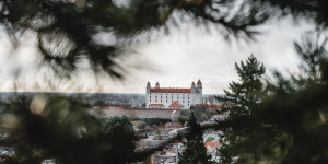 Beitragsbild des Blogbeitrags 9 Dinge, die ihr in Bratislava im Winter machen solltet 