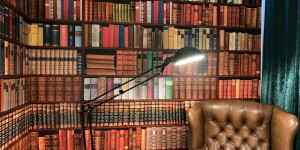 Beitragsbild des Blogbeitrags 7 coole Buchhandlungen in Salzburg