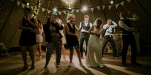 Beitragsbild des Blogbeitrags Ausgefallene Programmpunkte, die deine Hochzeit unvergesslich machen