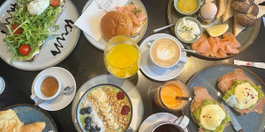 Beitragsbild des Blogbeitrags 6 gemütliche Cafés im 19. Bezirk