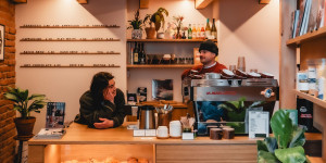Beitragsbild des Blogbeitrags Die besten Wiener Adressen für Specialty Coffee