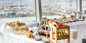 Beitragsbild des Blogbeitrags Die schönsten Cafés für Frühstück mit Aussicht in Wien