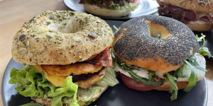 Beitragsbild des Blogbeitrags Wo ihr in Wien tolle Bagel-Kreationen bekommt
