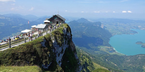 Beitragsbild des Blogbeitrags Ausflugsziele rund um Salzburg, die ihr ohne Auto erreichen könnt