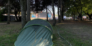 Beitragsbild des Blogbeitrags Unser Survivalguide fürs Sziget Festival 