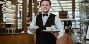 Beitragsbild des Blogbeitrags Newsletter-Gewinnspiel: 2×2 Plätze für die Wiener Melange Kaffee-Verkostung von Wien mal anders