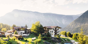 Beitragsbild des Blogbeitrags 7 Hotels in Österreich, die besonders LGBTQIA+ freundlich sind 