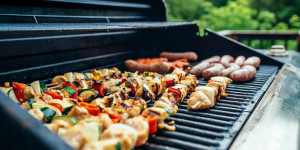 Beitragsbild des Blogbeitrags Unsere liebsten Grill-Restaurants in Wien
