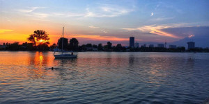 Beitragsbild des Blogbeitrags Die coolsten Orte für Wassersport in Wien