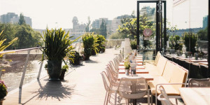Beitragsbild des Blogbeitrags Die schönsten Restaurants am Wasser in Österreich
