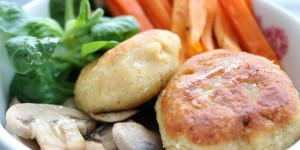 Beitragsbild des Blogbeitrags Vegane Falafel Gemüse Bowl 