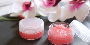 Beitragsbild des Blogbeitrags DIY | Lippenpeeling selber machen 