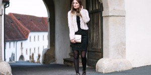 Beitragsbild des Blogbeitrags Sparkly Christmas – 24 Weihnachtliche Outfit Inspirationen