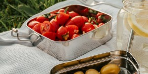 Beitragsbild des Blogbeitrags Plastikfreie Brotdose aus Edelstahl und weitere nachhaltige Lunchboxen
