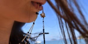Beitragsbild des Blogbeitrags Wie du mehr aus deinem Outfit machst