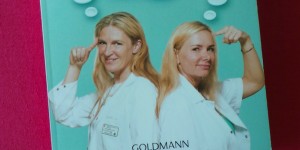 Beitragsbild des Blogbeitrags Buchrezension #211 Kopfsache schlank: Wie wir über unser Gehirn unser Gewicht steuern von Dr. med. Marion Reddy und Dr. med. Iris Zachenhofer 