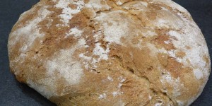 Beitragsbild des Blogbeitrags bierkrustenbrot 