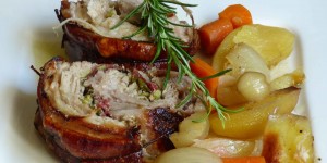 Beitragsbild des Blogbeitrags porchetta - gefüllter italienischer schweinerollbraten