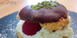 Beitragsbild des Blogbeitrags schoko - obers - krapferl