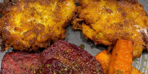 Beitragsbild des Blogbeitrags apfel - erdäpfelrösti mit ofengemüse