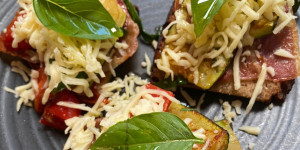 Beitragsbild des Blogbeitrags mostviertler bruschetta 