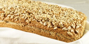 Beitragsbild des Blogbeitrags Paleo – Kastenbrot