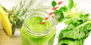 Beitragsbild des Blogbeitrags Grüner Frühstücks-Power-Smoothie 