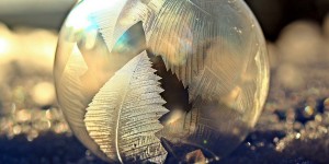 Beitragsbild des Blogbeitrags Perfekte Weihnachten adé! 3 Fragen, wie du entspannter durch die Feiertage kommst