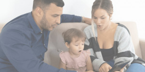 Beitragsbild des Blogbeitrags Mit Kindern über Krieg sprechen? Hilfreiche Links